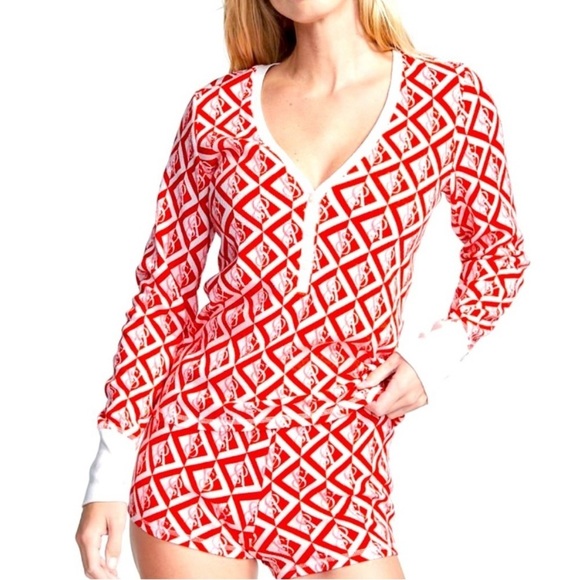Victoria’s Secret Thermal Pajama Set Henley Top Shorts Flame Pink Logo Print S - Picture 1 of 13
